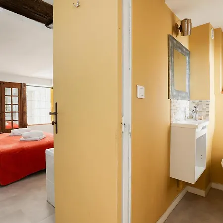 Unique Parisian Loft At The Classy St Germain