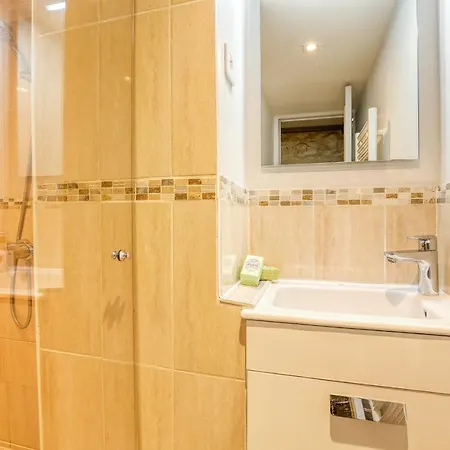 Unique Parisian Loft At The Classy St Germain *