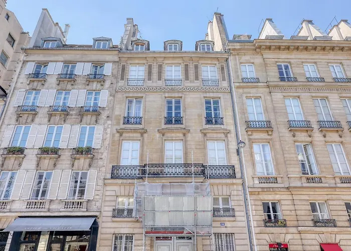 Unique Parisian Loft At The Classy St Germain *
